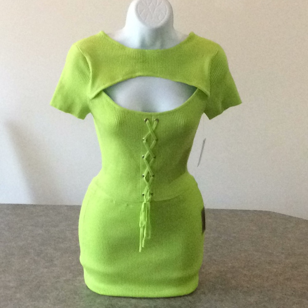 keyhole lace up crop top and pencil skirt set